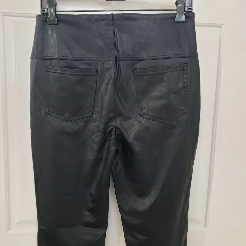 Lysse Size Meduim Black Faux Leather Leggings